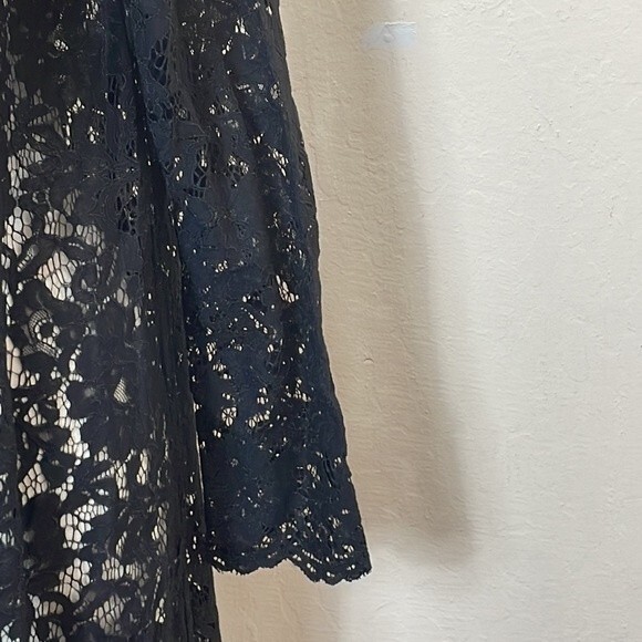 DKNY Women's Black Lace Tie-Neck Duster Jacket Swim Cover Up -  M/L  - Versatile - Picture 7 of 16